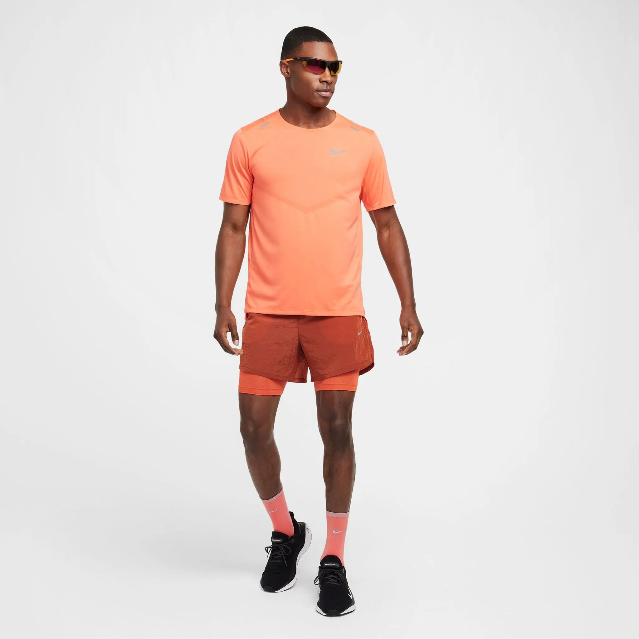 Nike | Men's Dri-FIT Rise 365 Short-Sleeve Running Top - Wild Mango