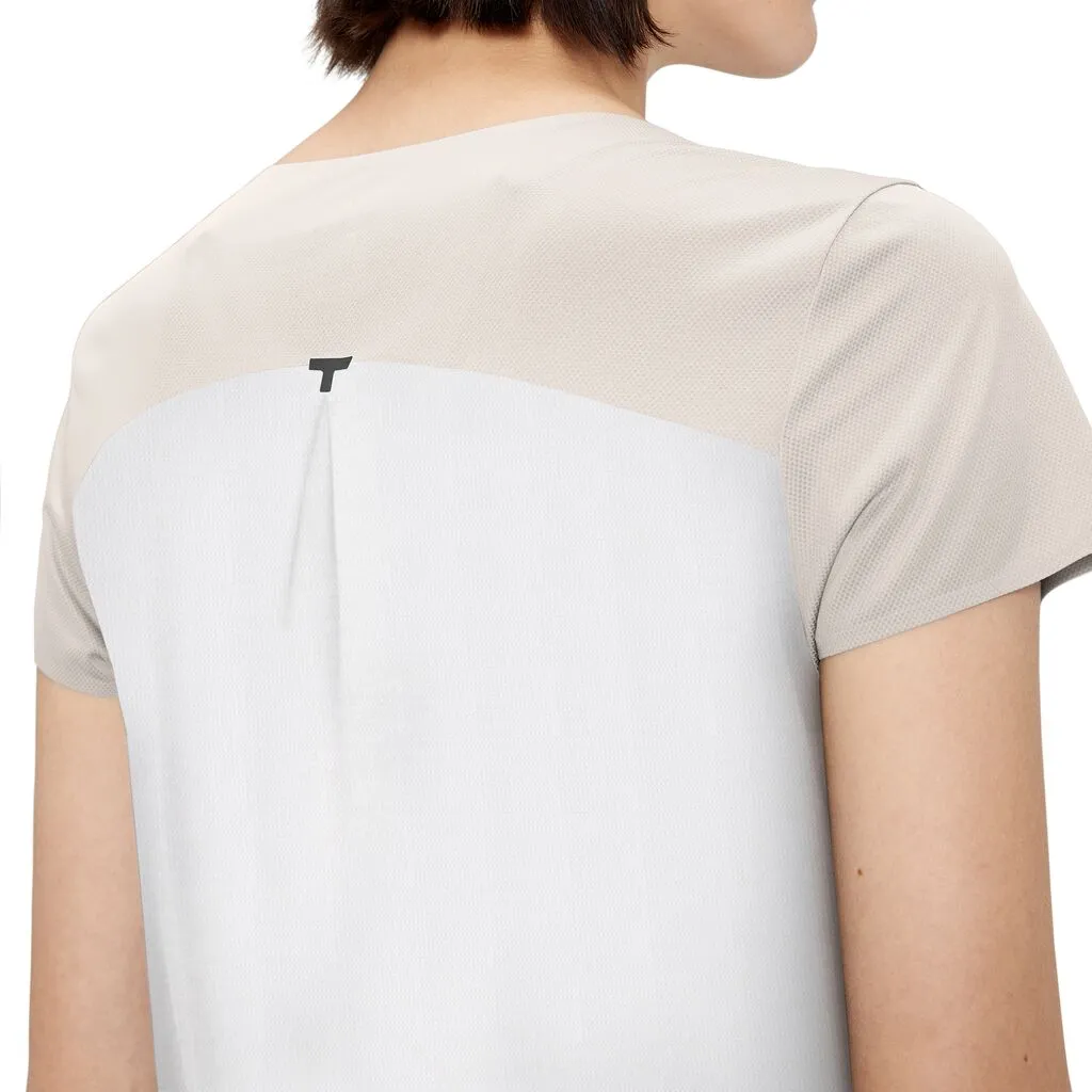 On Running Performance-Tee (Womens) - Pearl/Undyed-White