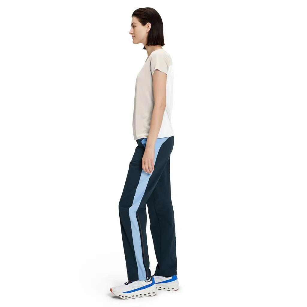 On Running Performance-Tee (Womens) - Pearl/Undyed-White