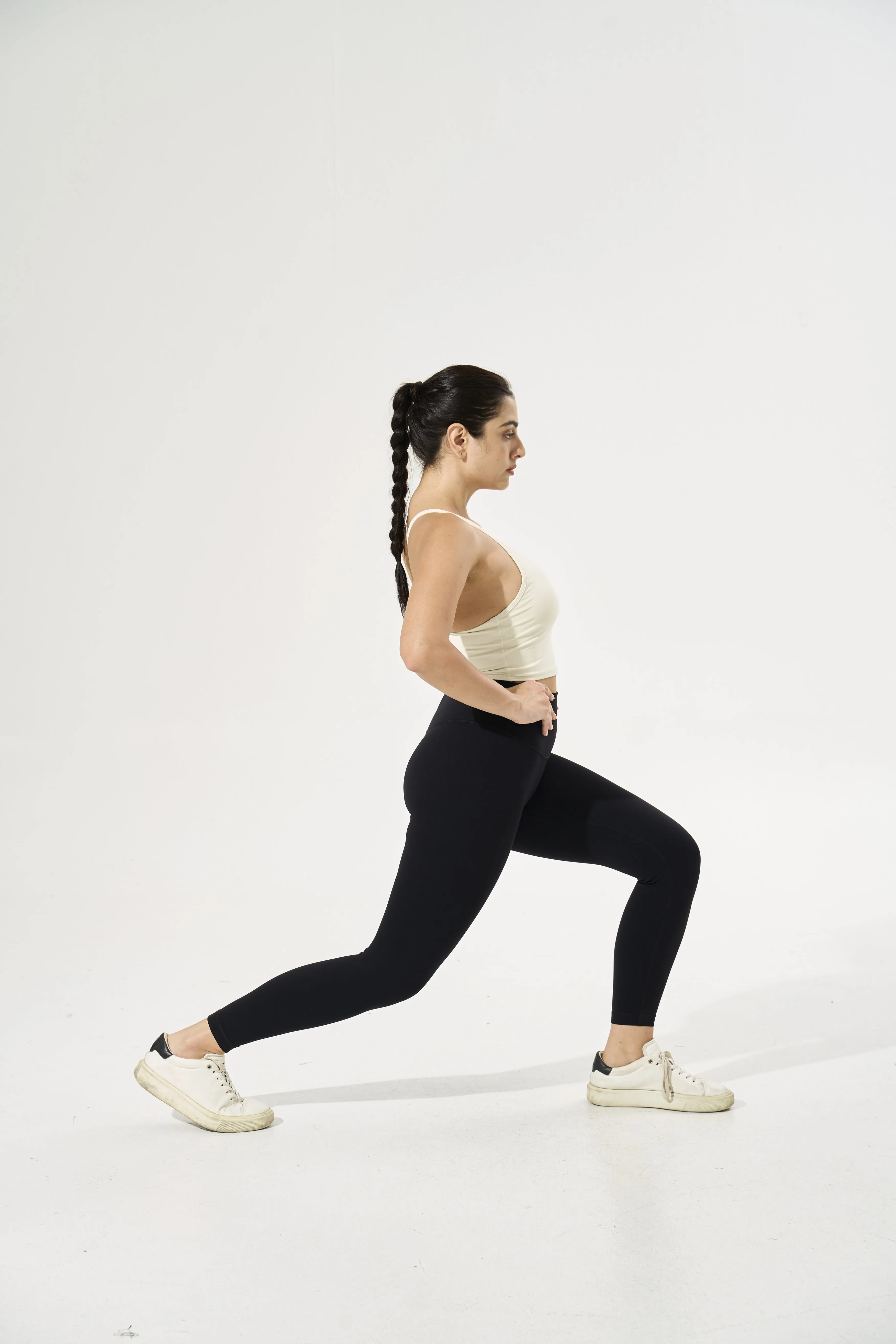Tangs Display - Cooling, Breathable & Buttery Soft Smooth Camel-Toe Proof Leggings