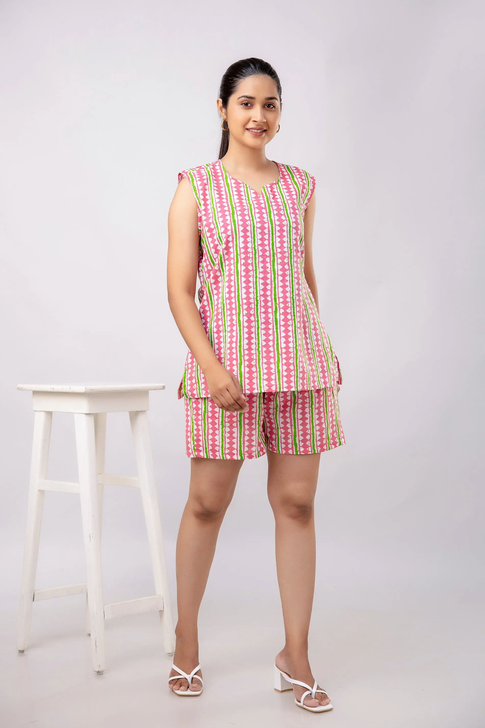 Women Pink &  Green Striped Printed Night Suit (SHKY1039)