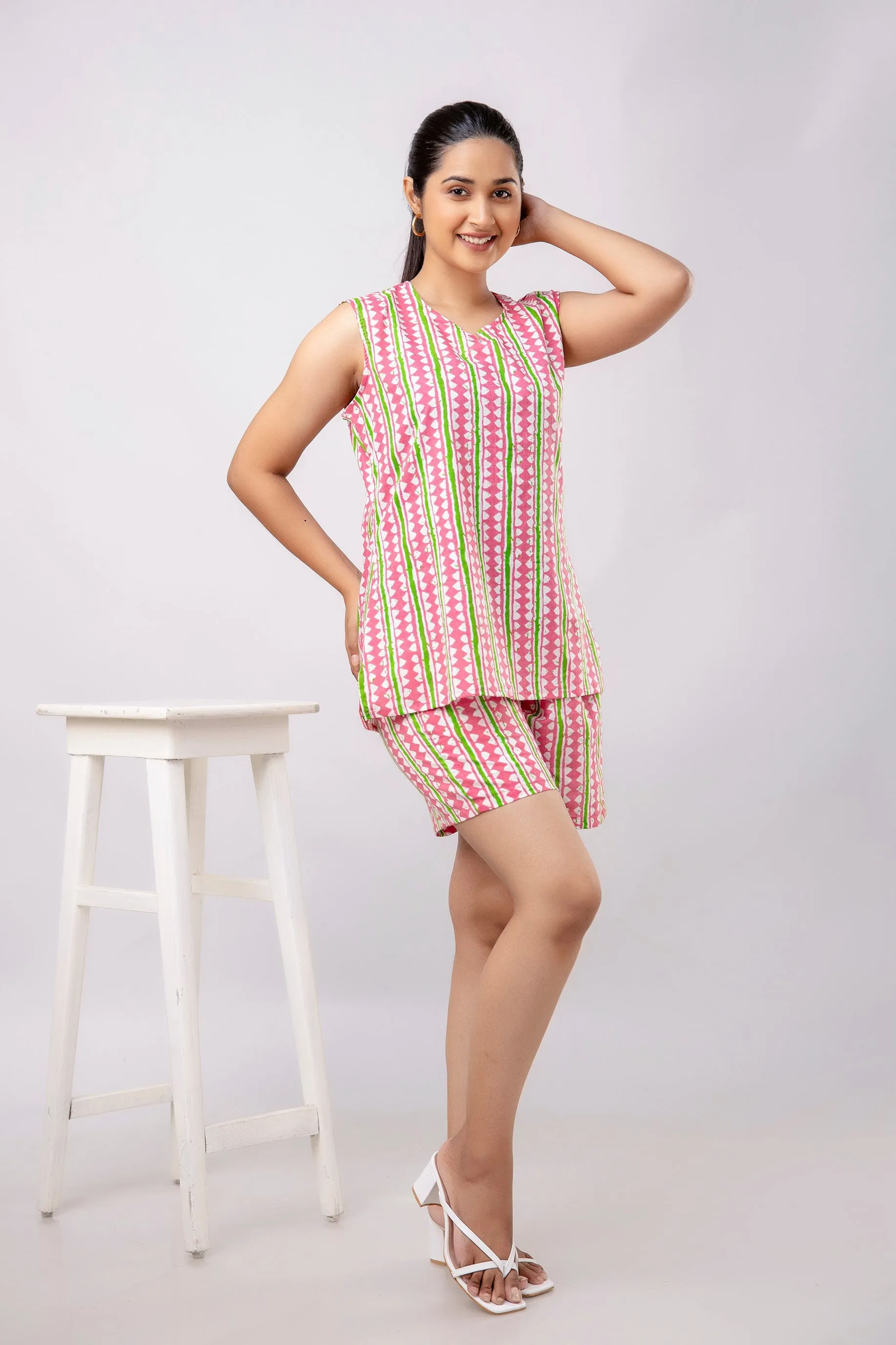 Women Pink &  Green Striped Printed Night Suit (SHKY1039)